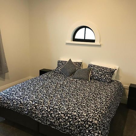 Te Waiharakeke Holiday Home Бленхайм Екстериор снимка